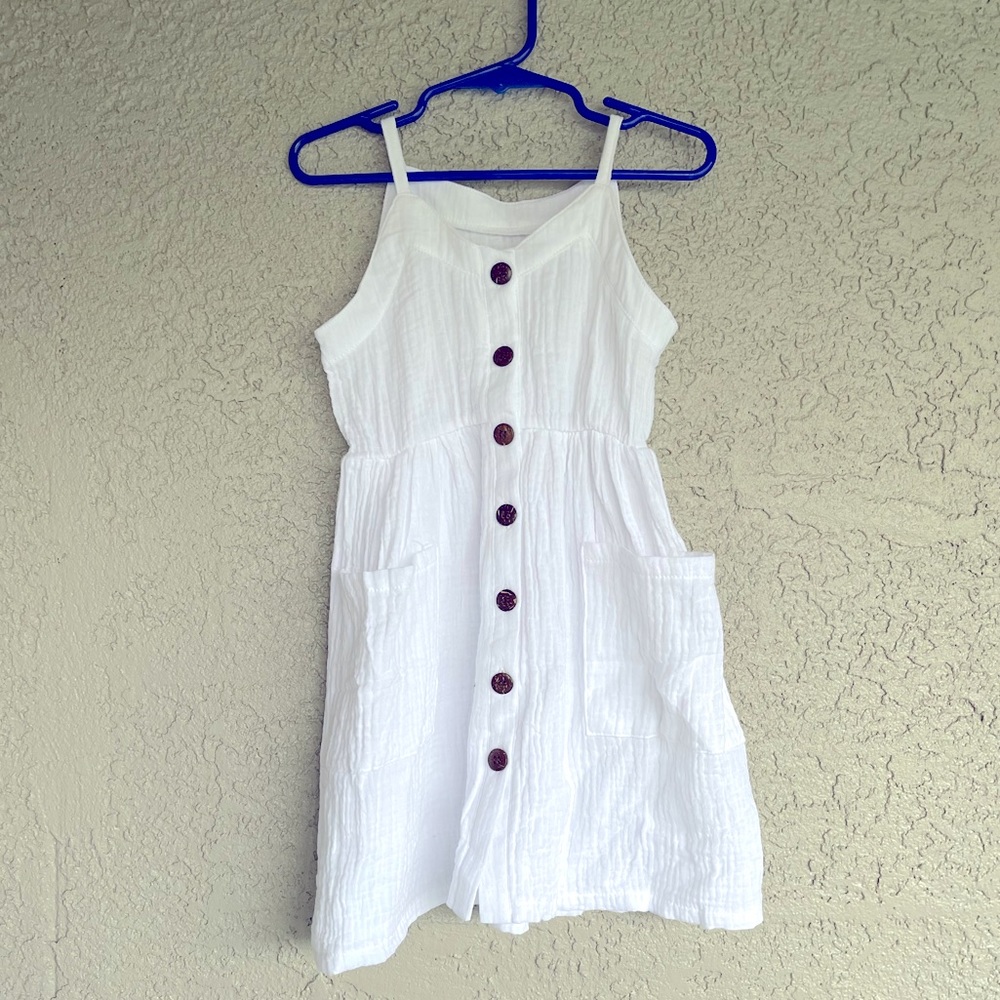 LIKE NEW/EUC Boutique Brand White Button-down Linen Dress size 6-12m